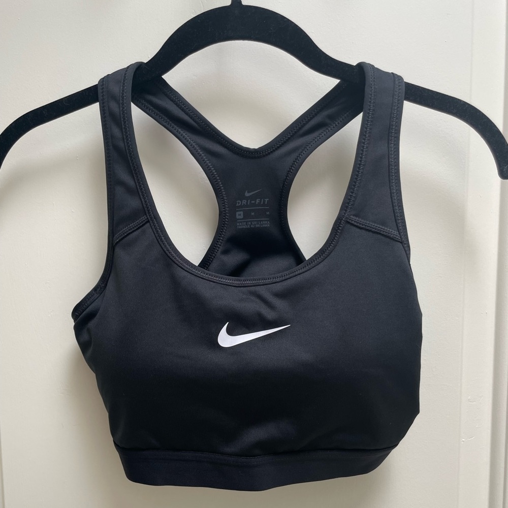Nike Dri-Fit Sports Bra, Medium